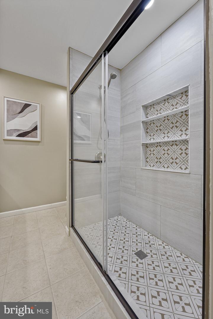 1833 WAINWRIGHT DR, RESTON, Virginia 20190, 4 Bedrooms Bedrooms, ,2 BathroomsBathrooms,Residential,For sale,1833 WAINWRIGHT DR,VAFX2268266 MLS # VAFX2268266