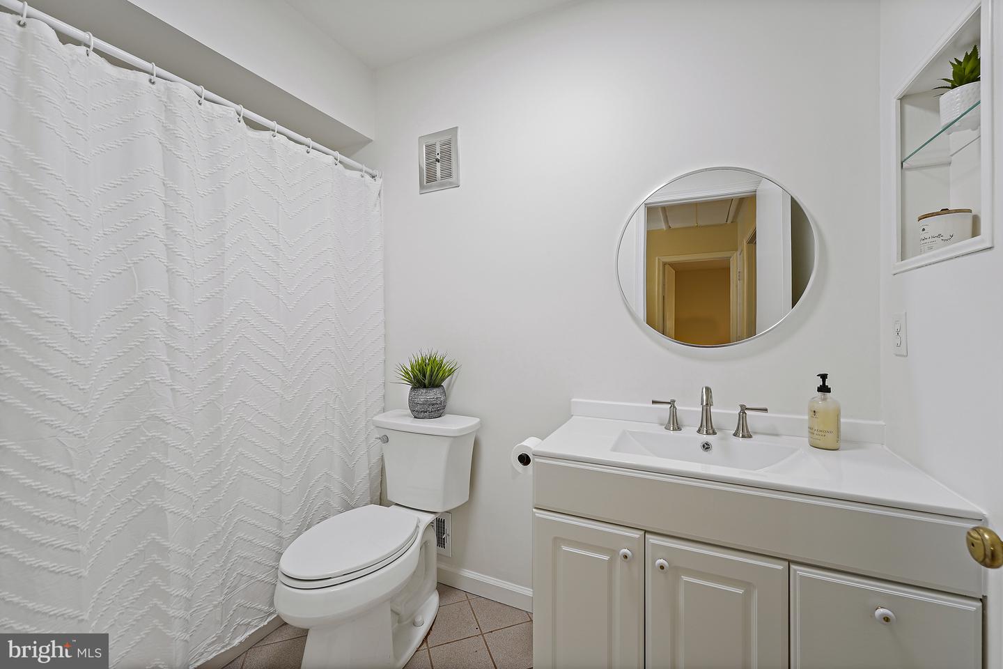 1833 WAINWRIGHT DR, RESTON, Virginia 20190, 4 Bedrooms Bedrooms, ,2 BathroomsBathrooms,Residential,For sale,1833 WAINWRIGHT DR,VAFX2268266 MLS # VAFX2268266