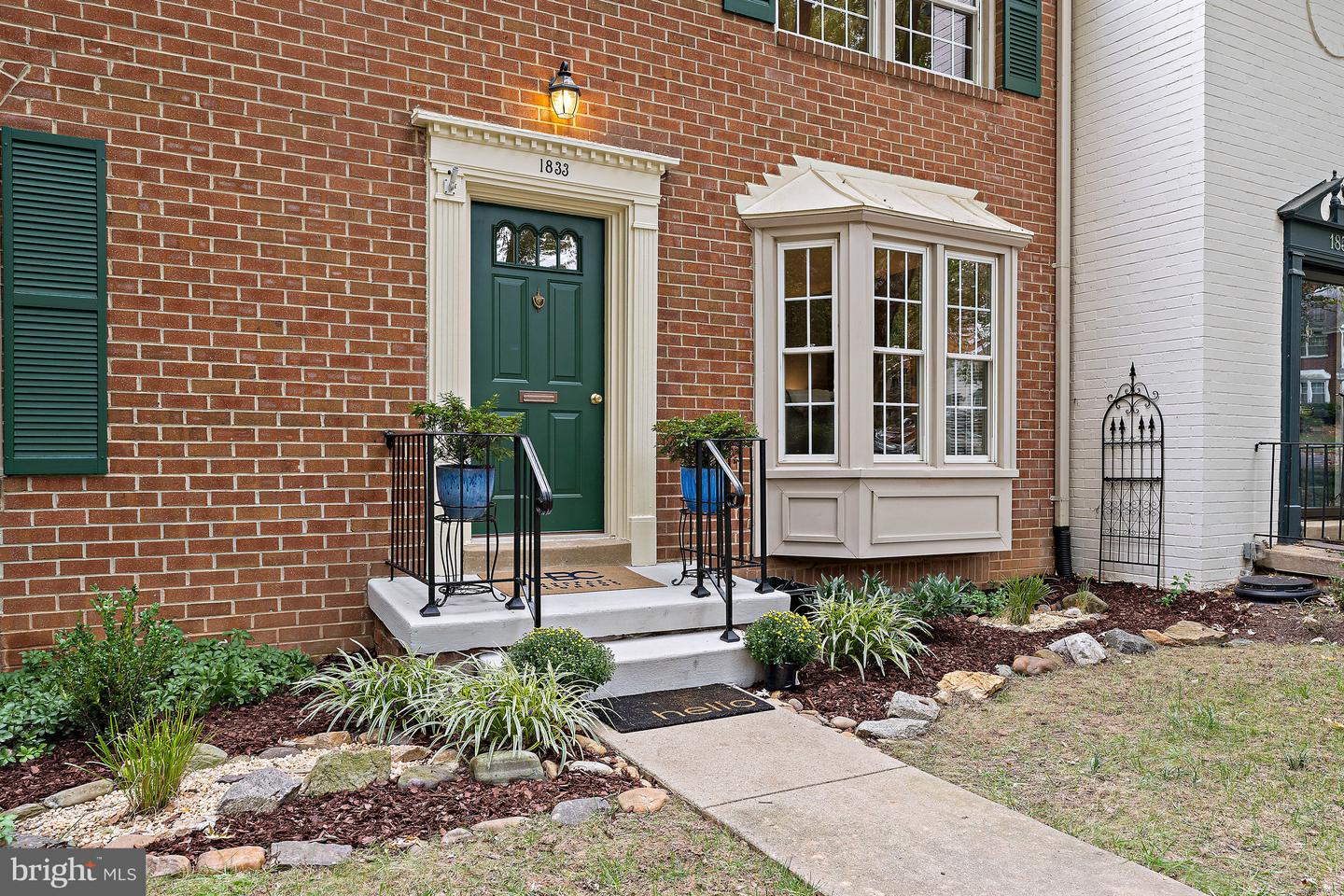 1833 WAINWRIGHT DR, RESTON, Virginia 20190, 4 Bedrooms Bedrooms, ,2 BathroomsBathrooms,Residential,For sale,1833 WAINWRIGHT DR,VAFX2268266 MLS # VAFX2268266