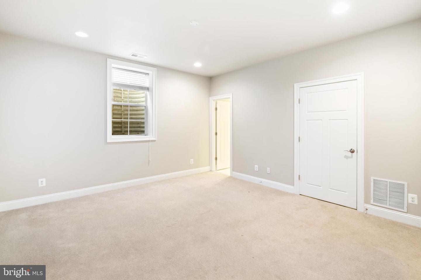 2126 AVINITY LOOP, CHARLOTTESVILLE, Virginia 22902, 3 Bedrooms Bedrooms, ,3 BathroomsBathrooms,Residential,For sale,2126 AVINITY LOOP,VAAB2001086 MLS # VAAB2001086
