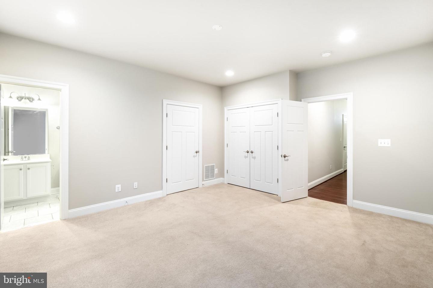 2126 AVINITY LOOP, CHARLOTTESVILLE, Virginia 22902, 3 Bedrooms Bedrooms, ,3 BathroomsBathrooms,Residential,For sale,2126 AVINITY LOOP,VAAB2001086 MLS # VAAB2001086