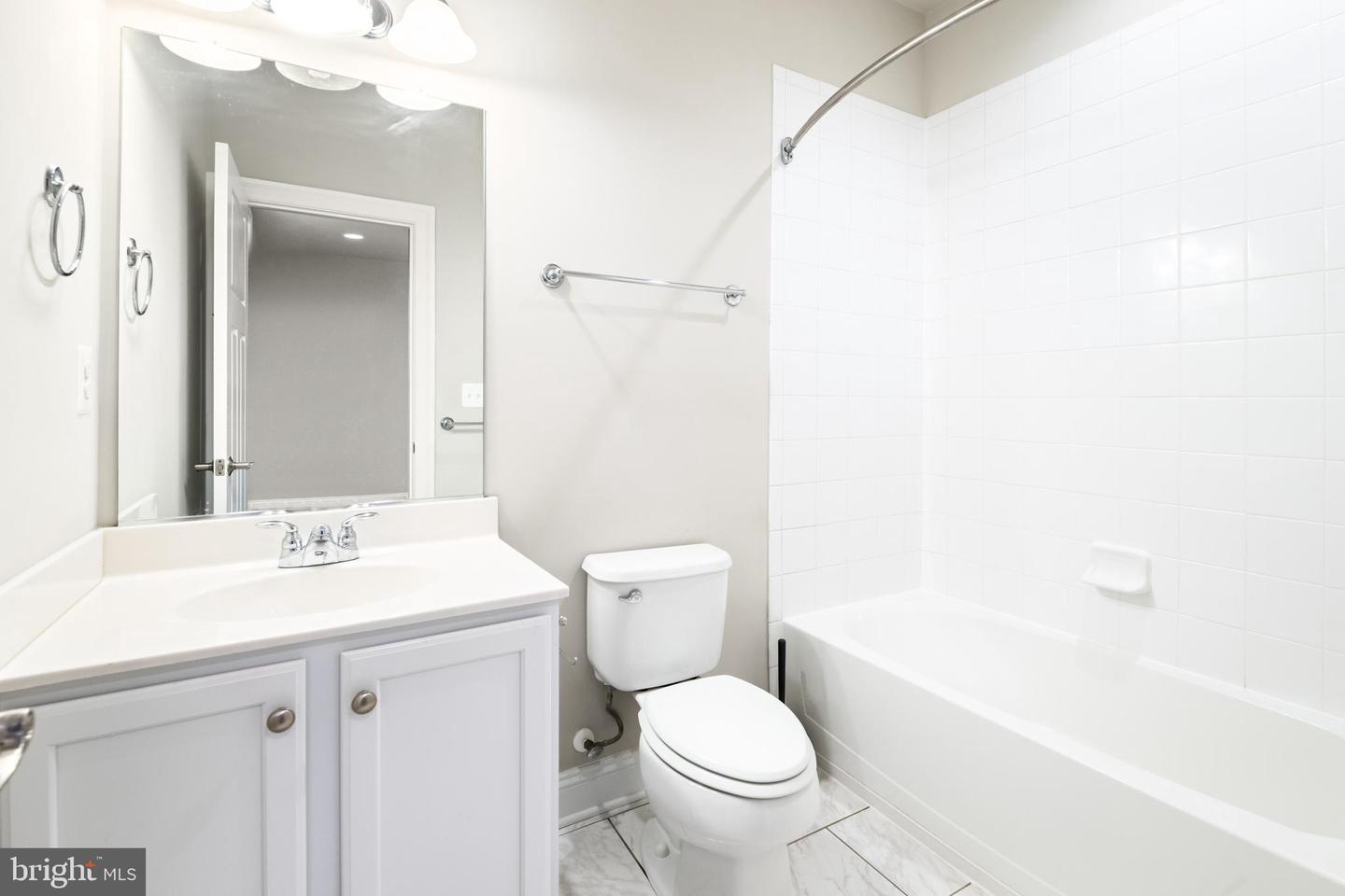 2126 AVINITY LOOP, CHARLOTTESVILLE, Virginia 22902, 3 Bedrooms Bedrooms, ,3 BathroomsBathrooms,Residential,For sale,2126 AVINITY LOOP,VAAB2001086 MLS # VAAB2001086