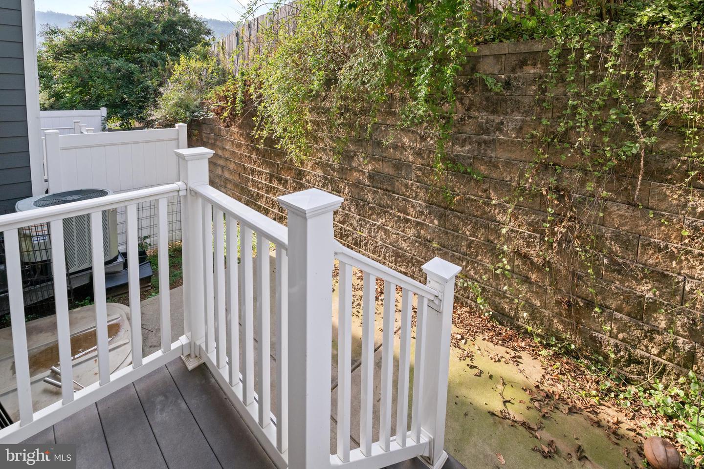 2126 AVINITY LOOP, CHARLOTTESVILLE, Virginia 22902, 3 Bedrooms Bedrooms, ,3 BathroomsBathrooms,Residential,For sale,2126 AVINITY LOOP,VAAB2001086 MLS # VAAB2001086