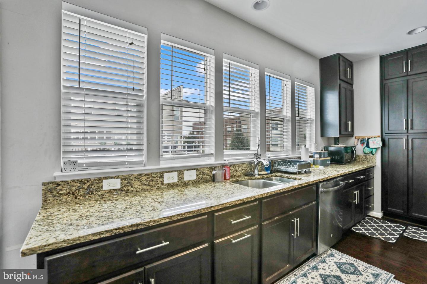 21077 ASHBURN HEIGHTS DR, ASHBURN, Virginia 20148, 4 Bedrooms Bedrooms, ,3 BathroomsBathrooms,Residential,For sale,21077 ASHBURN HEIGHTS DR,VALO2107228 MLS # VALO2107228