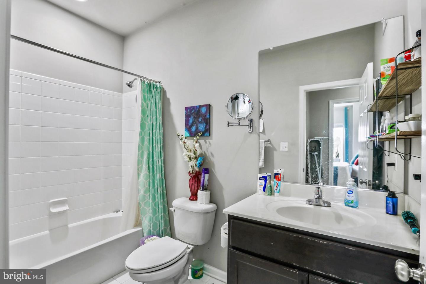 21077 ASHBURN HEIGHTS DR, ASHBURN, Virginia 20148, 4 Bedrooms Bedrooms, ,3 BathroomsBathrooms,Residential,For sale,21077 ASHBURN HEIGHTS DR,VALO2107228 MLS # VALO2107228