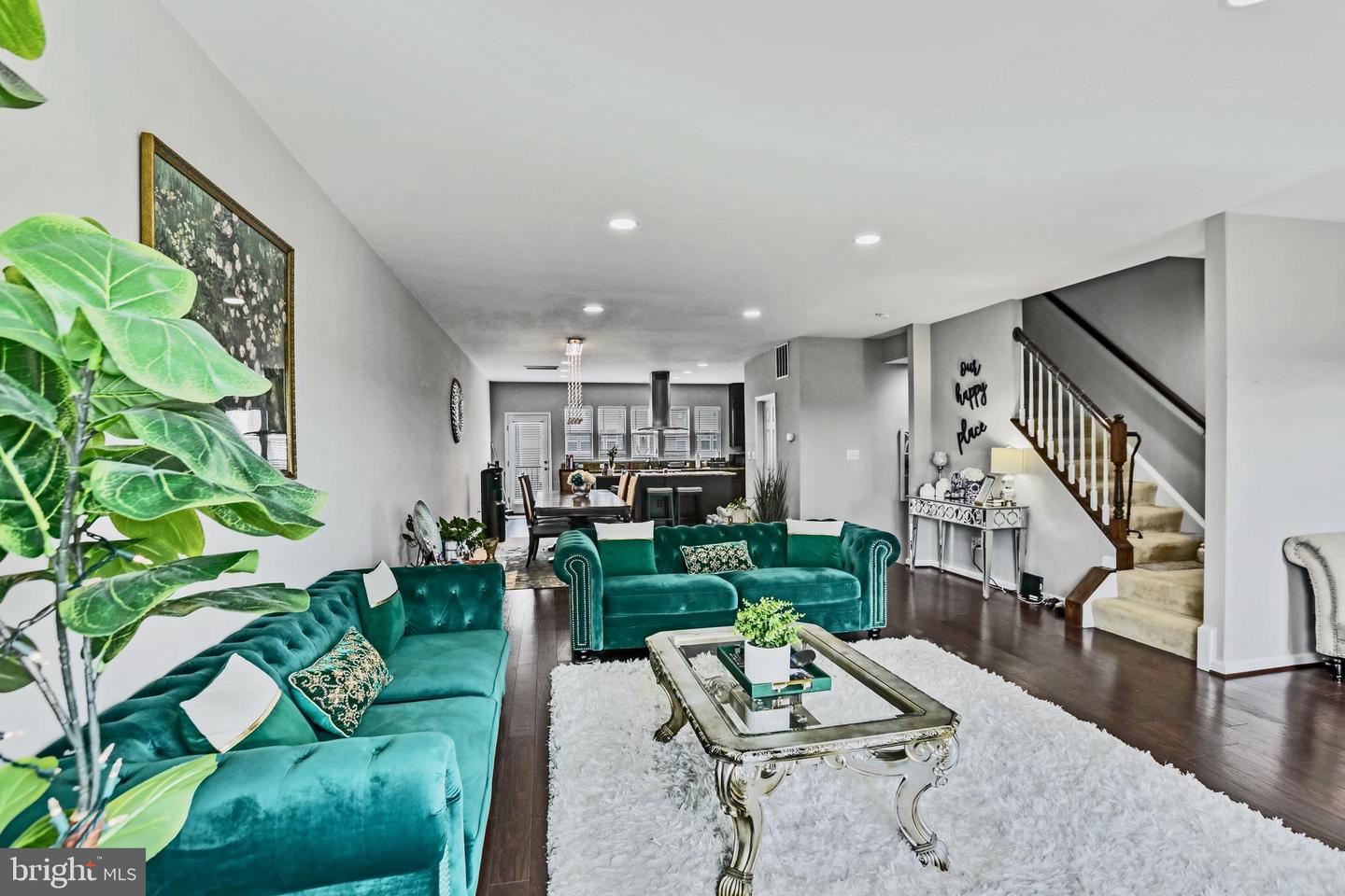 21077 ASHBURN HEIGHTS DR, ASHBURN, Virginia 20148, 4 Bedrooms Bedrooms, ,3 BathroomsBathrooms,Residential,For sale,21077 ASHBURN HEIGHTS DR,VALO2107228 MLS # VALO2107228