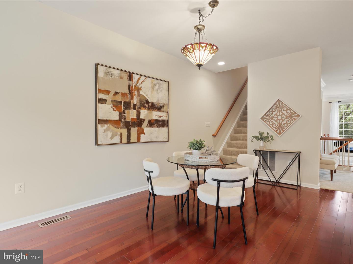 6865 ROLLING CREEK WAY, ALEXANDRIA, Virginia 22315, 3 Bedrooms Bedrooms, 7 Rooms Rooms,3 BathroomsBathrooms,Residential,For sale,6865 ROLLING CREEK WAY,VAFX2268498 MLS # VAFX2268498