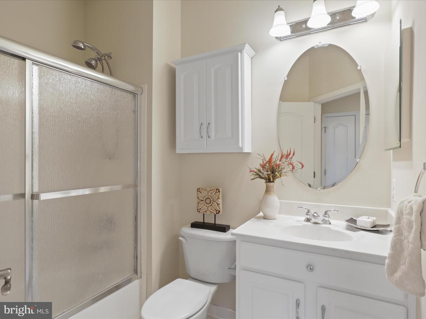 6865 ROLLING CREEK WAY, ALEXANDRIA, Virginia 22315, 3 Bedrooms Bedrooms, 7 Rooms Rooms,3 BathroomsBathrooms,Residential,For sale,6865 ROLLING CREEK WAY,VAFX2268498 MLS # VAFX2268498