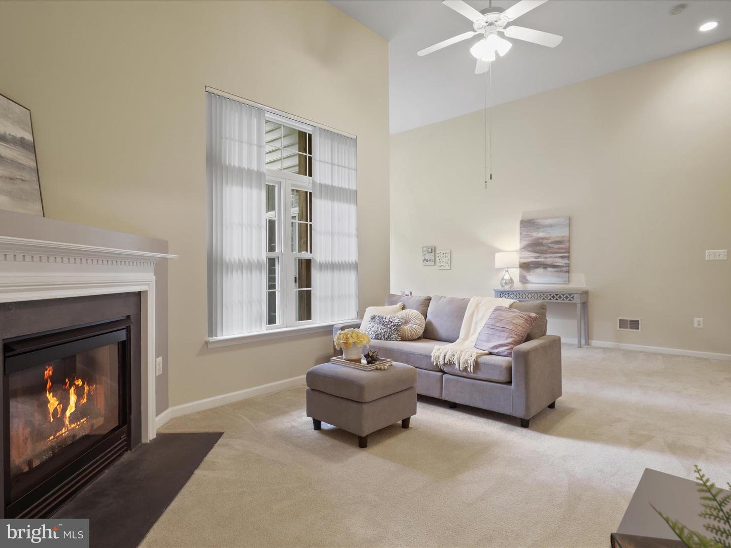 6865 ROLLING CREEK WAY, ALEXANDRIA, Virginia 22315, 3 Bedrooms Bedrooms, 7 Rooms Rooms,3 BathroomsBathrooms,Residential,For sale,6865 ROLLING CREEK WAY,VAFX2268498 MLS # VAFX2268498