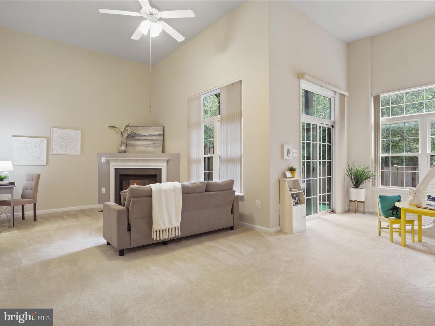 6865 ROLLING CREEK WAY, ALEXANDRIA, Virginia 22315, 3 Bedrooms Bedrooms, 7 Rooms Rooms,3 BathroomsBathrooms,Residential,For sale,6865 ROLLING CREEK WAY,VAFX2268498 MLS # VAFX2268498