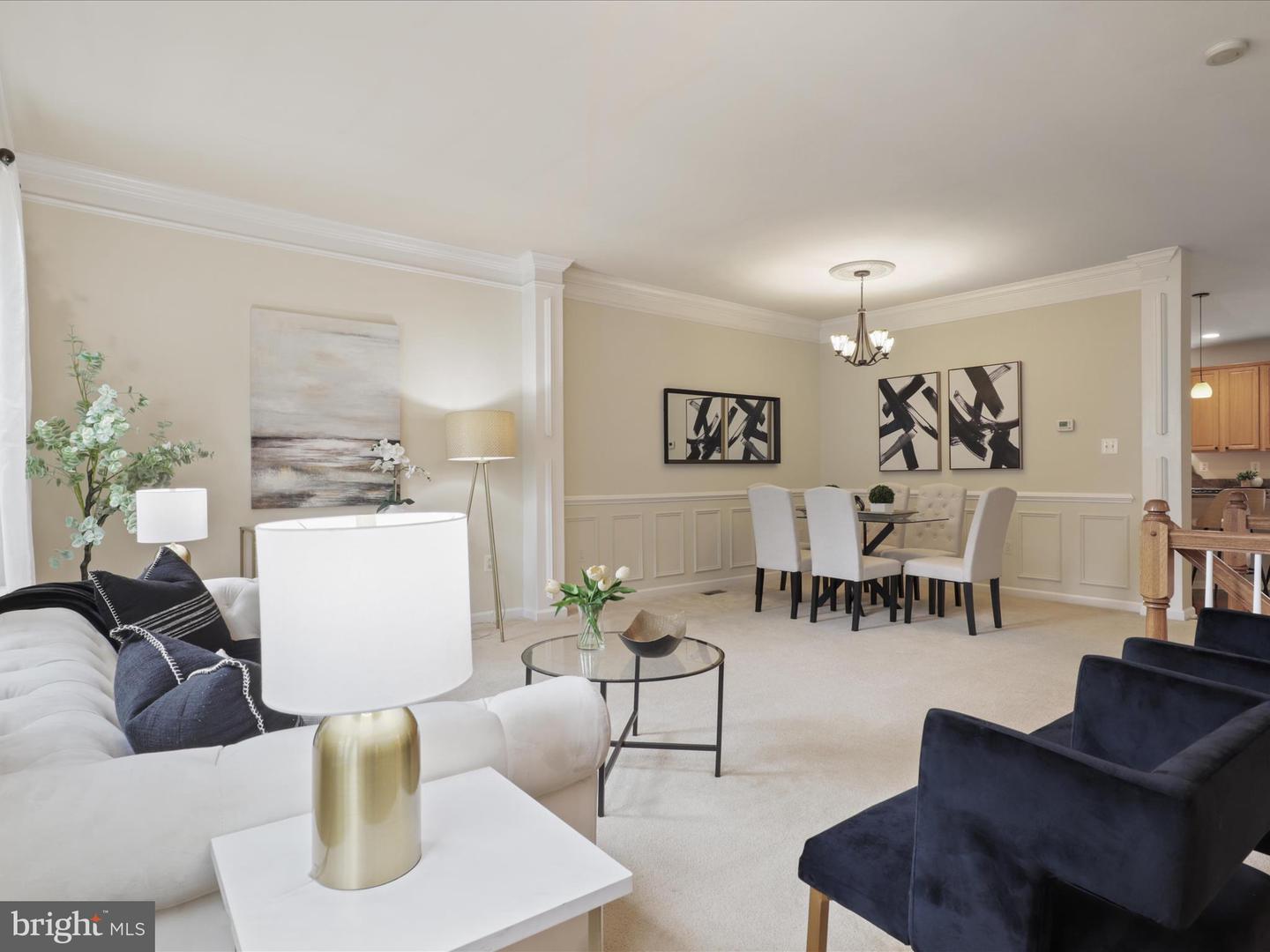 6865 ROLLING CREEK WAY, ALEXANDRIA, Virginia 22315, 3 Bedrooms Bedrooms, 7 Rooms Rooms,3 BathroomsBathrooms,Residential,For sale,6865 ROLLING CREEK WAY,VAFX2268498 MLS # VAFX2268498