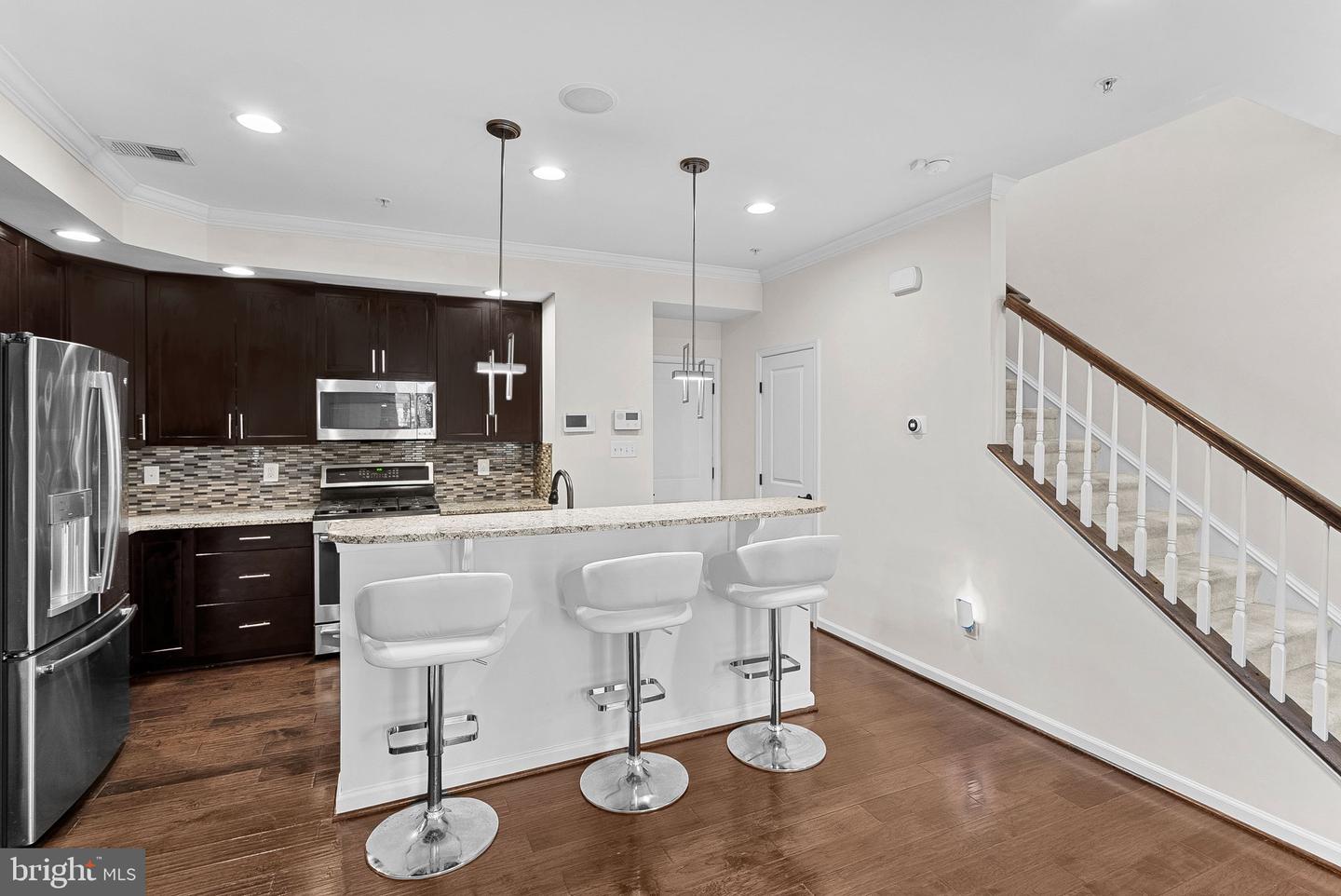 7510 BRUNSON CIR, GAINESVILLE, Virginia 20155, 3 Bedrooms Bedrooms, ,2 BathroomsBathrooms,Residential,For sale,7510 BRUNSON CIR,VAPW2104462 MLS # VAPW2104462