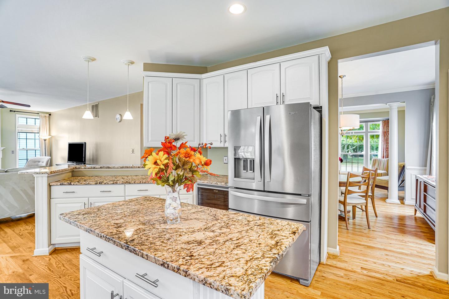 8152 TILLINGHAST LN, GAINESVILLE, Virginia 20155, 4 Bedrooms Bedrooms, 17 Rooms Rooms,2 BathroomsBathrooms,Residential,For sale,8152 TILLINGHAST LN,VAPW2104498 MLS # VAPW2104498