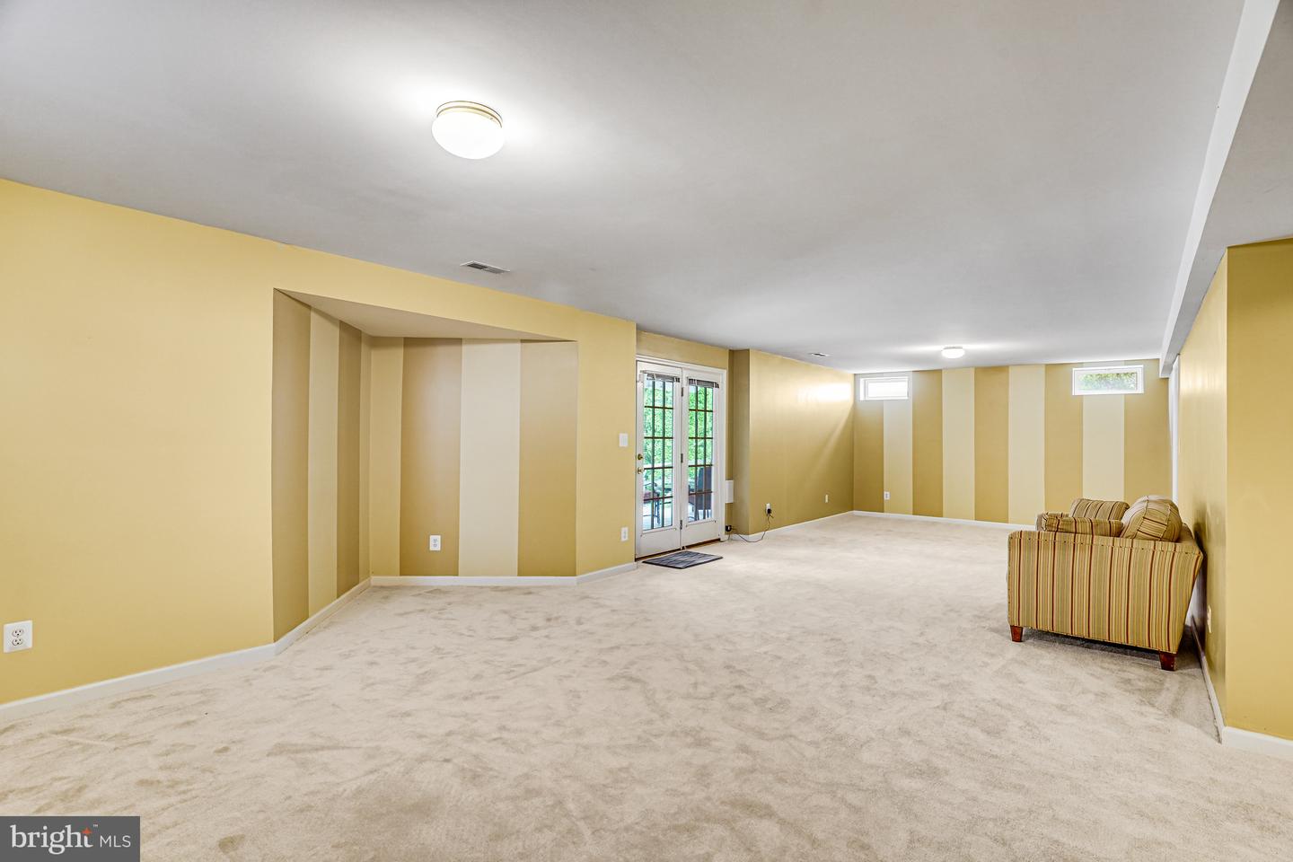 8152 TILLINGHAST LN, GAINESVILLE, Virginia 20155, 4 Bedrooms Bedrooms, 17 Rooms Rooms,2 BathroomsBathrooms,Residential,For sale,8152 TILLINGHAST LN,VAPW2104498 MLS # VAPW2104498