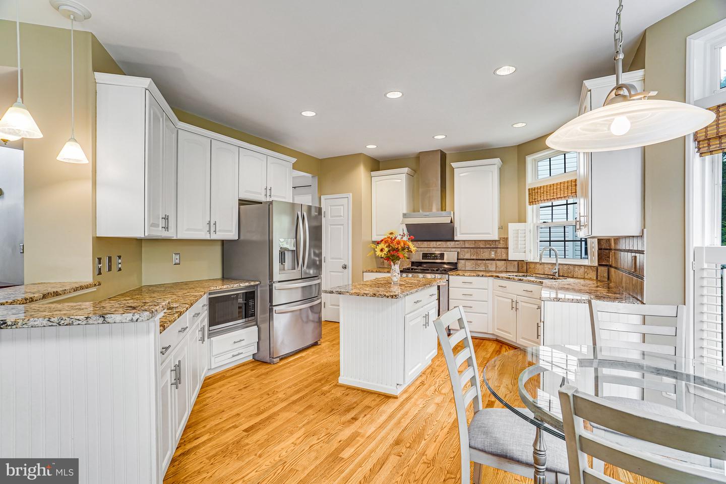 8152 TILLINGHAST LN, GAINESVILLE, Virginia 20155, 4 Bedrooms Bedrooms, 17 Rooms Rooms,2 BathroomsBathrooms,Residential,For sale,8152 TILLINGHAST LN,VAPW2104498 MLS # VAPW2104498