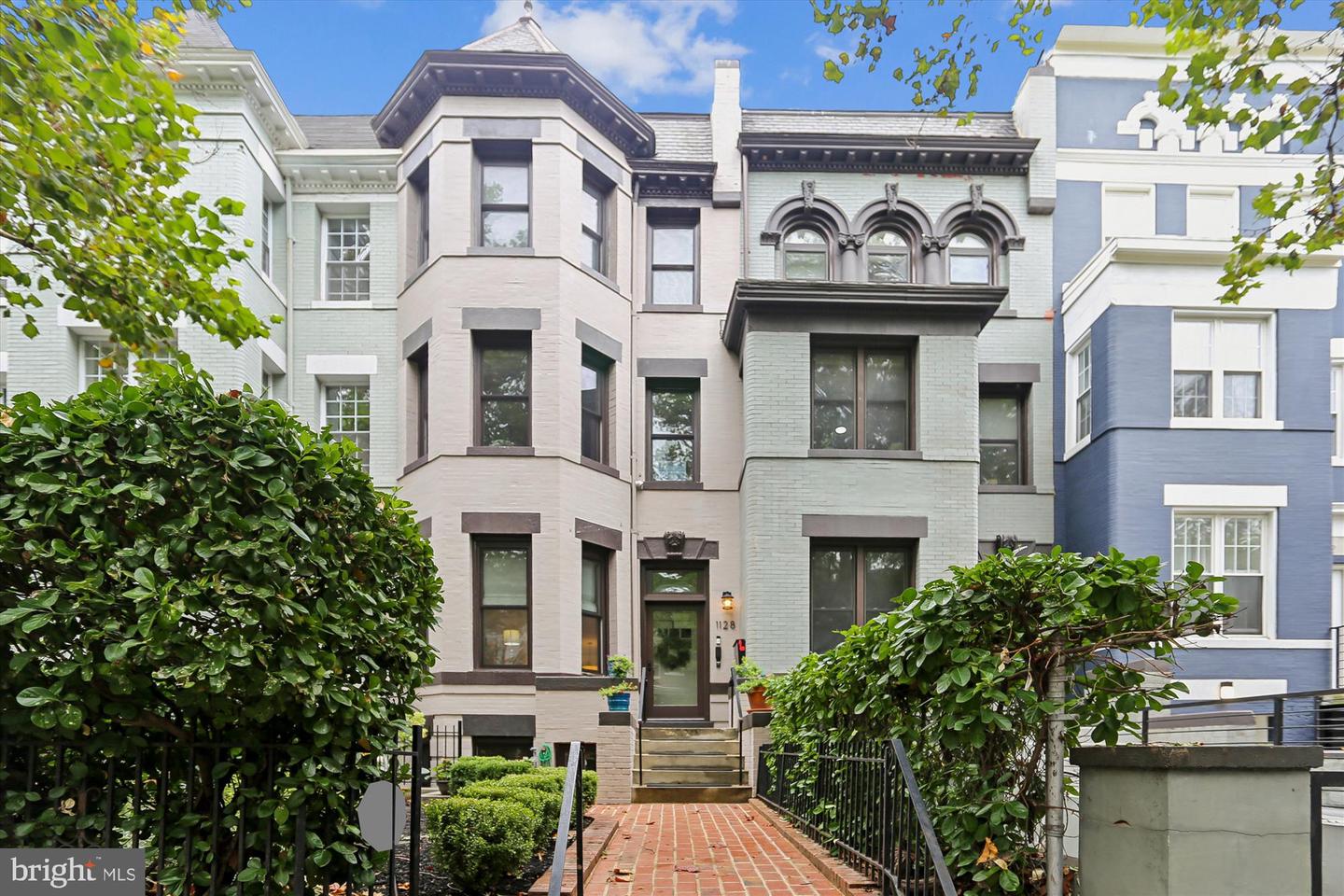 1128 COLUMBIA RD NW #1, WASHINGTON, District Of Columbia 20009, 2 Bedrooms Bedrooms, 11 Rooms Rooms,2 BathroomsBathrooms,Residential,For sale,1128 COLUMBIA RD NW #1,DCDC2223784 MLS # DCDC2223784