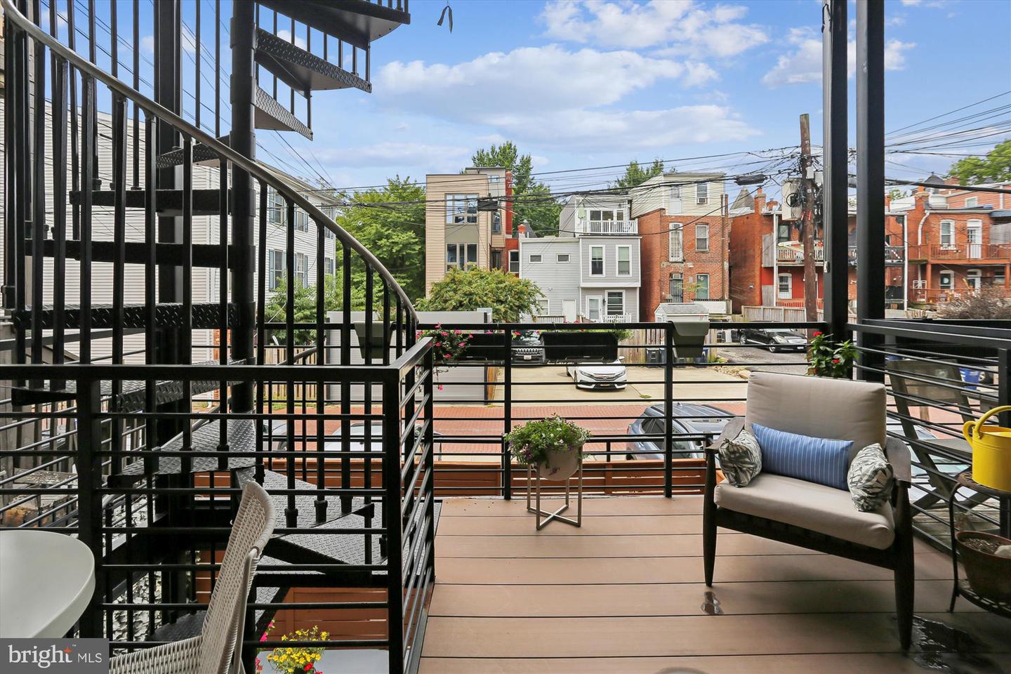 1128 COLUMBIA RD NW #1, WASHINGTON, District Of Columbia 20009, 2 Bedrooms Bedrooms, 11 Rooms Rooms,2 BathroomsBathrooms,Residential,For sale,1128 COLUMBIA RD NW #1,DCDC2223784 MLS # DCDC2223784