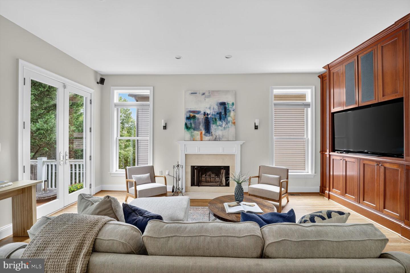 1829 47TH PL NW, WASHINGTON, District Of Columbia 20007, 6 Bedrooms Bedrooms, ,5 BathroomsBathrooms,Residential,For sale,1829 47TH PL NW,DCDC2223880 MLS # DCDC2223880