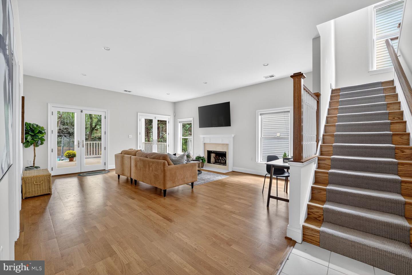 1829 47TH PL NW, WASHINGTON, District Of Columbia 20007, 6 Bedrooms Bedrooms, ,5 BathroomsBathrooms,Residential,For sale,1829 47TH PL NW,DCDC2223880 MLS # DCDC2223880