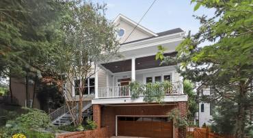 1829 47TH PL NW, WASHINGTON, District Of Columbia 20007, 6 Bedrooms Bedrooms, ,5 BathroomsBathrooms,Residential,For sale,1829 47TH PL NW,DCDC2223880 MLS # DCDC2223880