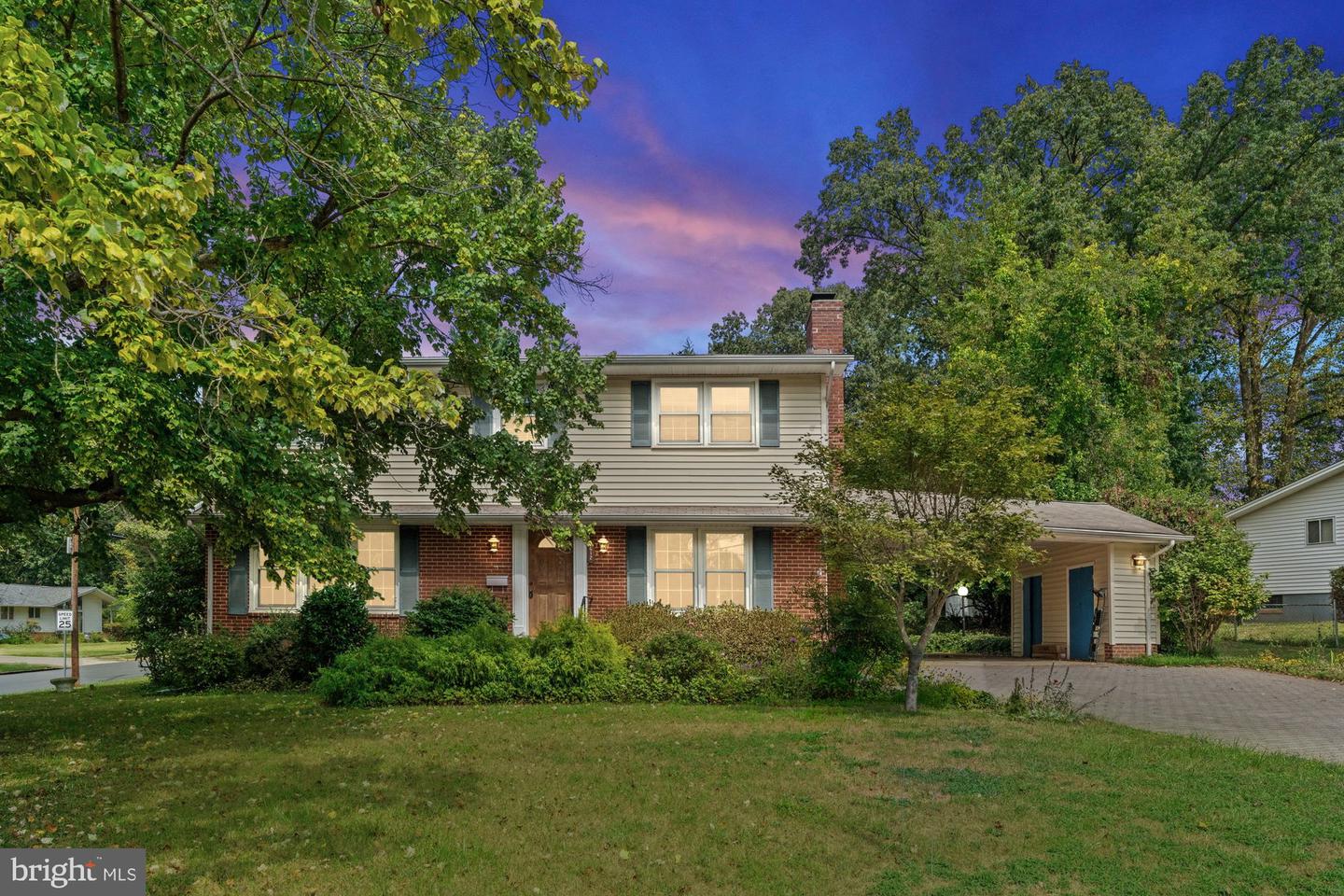 8612 COTTAGE ST SW, VIENNA, Virginia 22180, 4 Bedrooms Bedrooms, ,2 BathroomsBathrooms,Residential,For sale,8612 COTTAGE ST SW,VAFX2268630 MLS # VAFX2268630