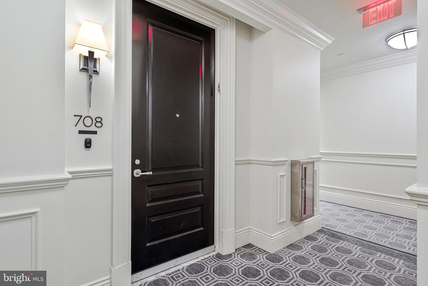6900 FLEETWOOD RD #708, MCLEAN, Virginia 22101, 2 Bedrooms Bedrooms, ,2 BathroomsBathrooms,Residential,For sale,6900 FLEETWOOD RD #708,VAFX2268686 MLS # VAFX2268686