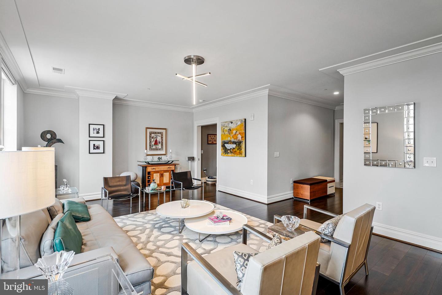 6900 FLEETWOOD RD #708, MCLEAN, Virginia 22101, 2 Bedrooms Bedrooms, ,2 BathroomsBathrooms,Residential,For sale,6900 FLEETWOOD RD #708,VAFX2268686 MLS # VAFX2268686