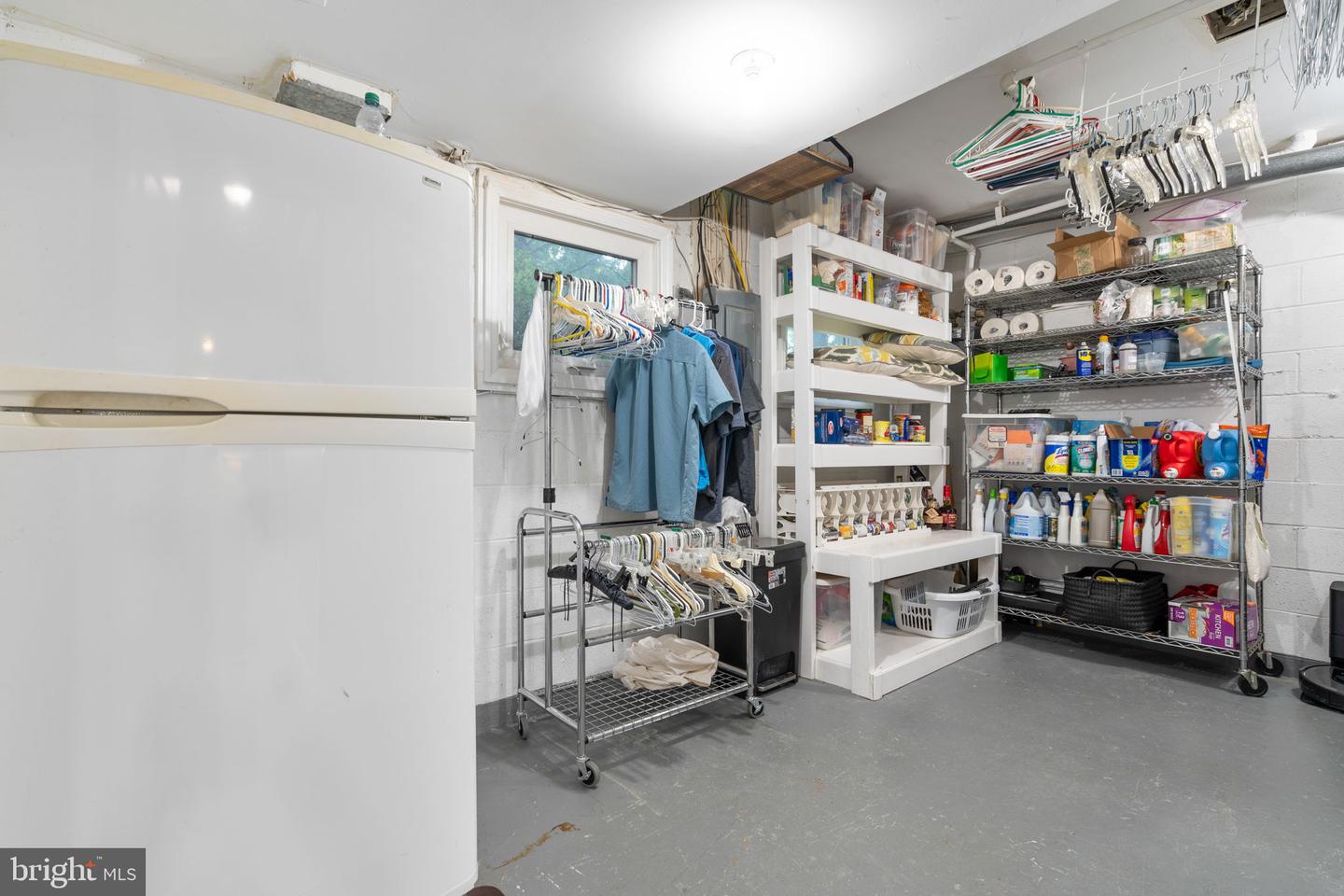 11735 NORTH SHORE DR, RESTON, Virginia 20190, 3 Bedrooms Bedrooms, ,3 BathroomsBathrooms,Residential,For sale,11735 NORTH SHORE DR,VAFX2268798 MLS # VAFX2268798