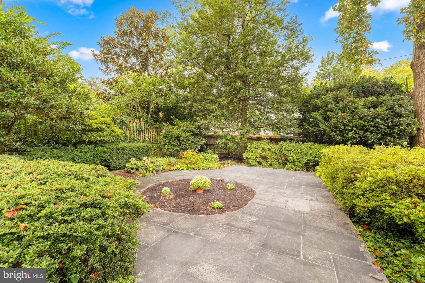 5410 NW 39TH ST NW, WASHINGTON, District Of Columbia 20015, 5 Bedrooms Bedrooms, ,4 BathroomsBathrooms,Residential,For sale,5410 NW 39TH ST NW,DCDC2223776 MLS # DCDC2223776