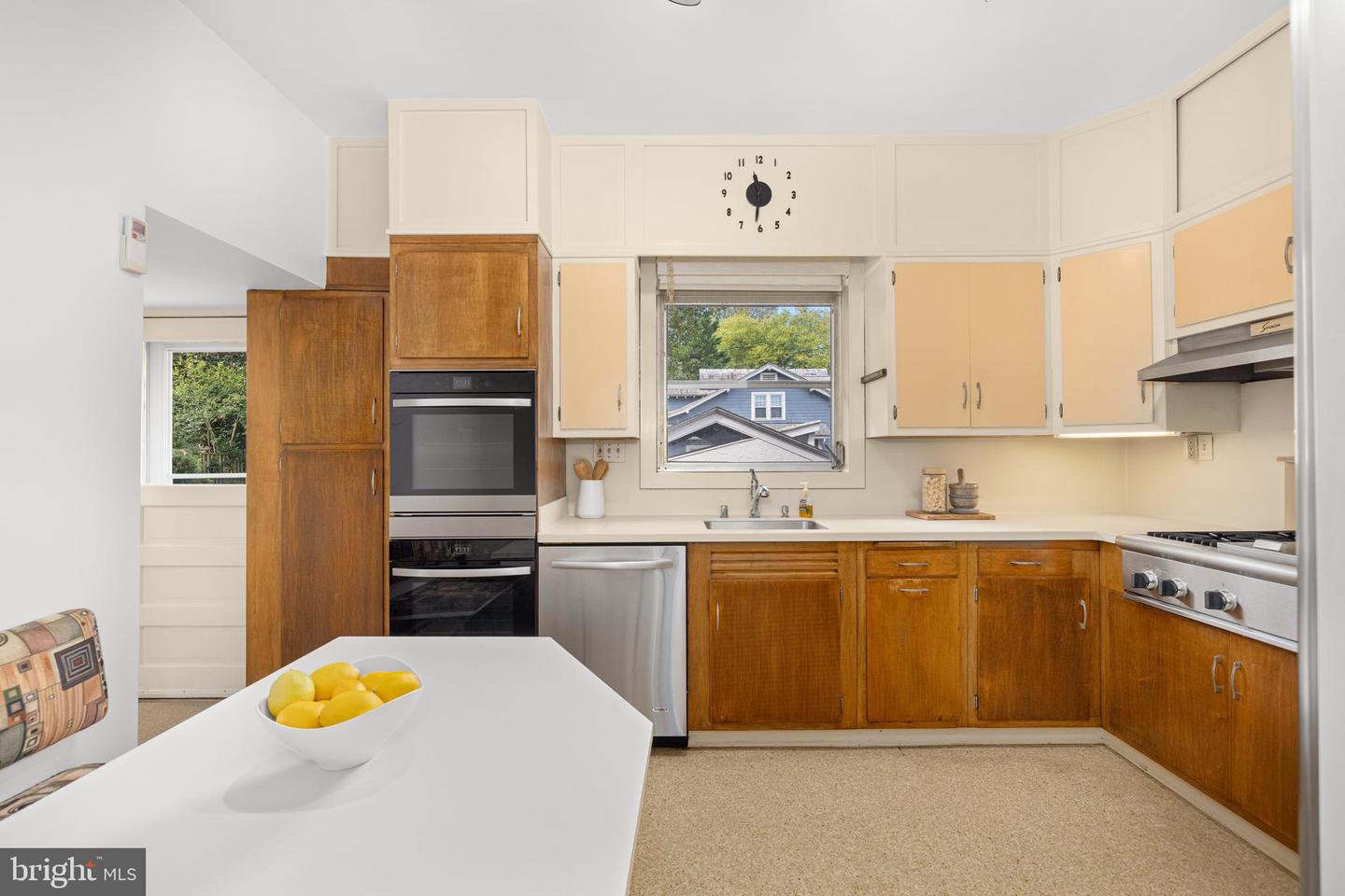 5410 NW 39TH ST NW, WASHINGTON, District Of Columbia 20015, 5 Bedrooms Bedrooms, ,4 BathroomsBathrooms,Residential,For sale,5410 NW 39TH ST NW,DCDC2223776 MLS # DCDC2223776