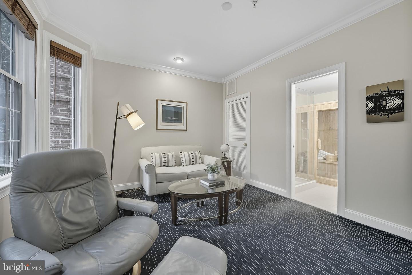 1044 N STAFFORD ST, ARLINGTON, Virginia 22201, 4 Bedrooms Bedrooms, ,3 BathroomsBathrooms,Residential,For sale,1044 N STAFFORD ST,VAAR2064090 MLS # VAAR2064090