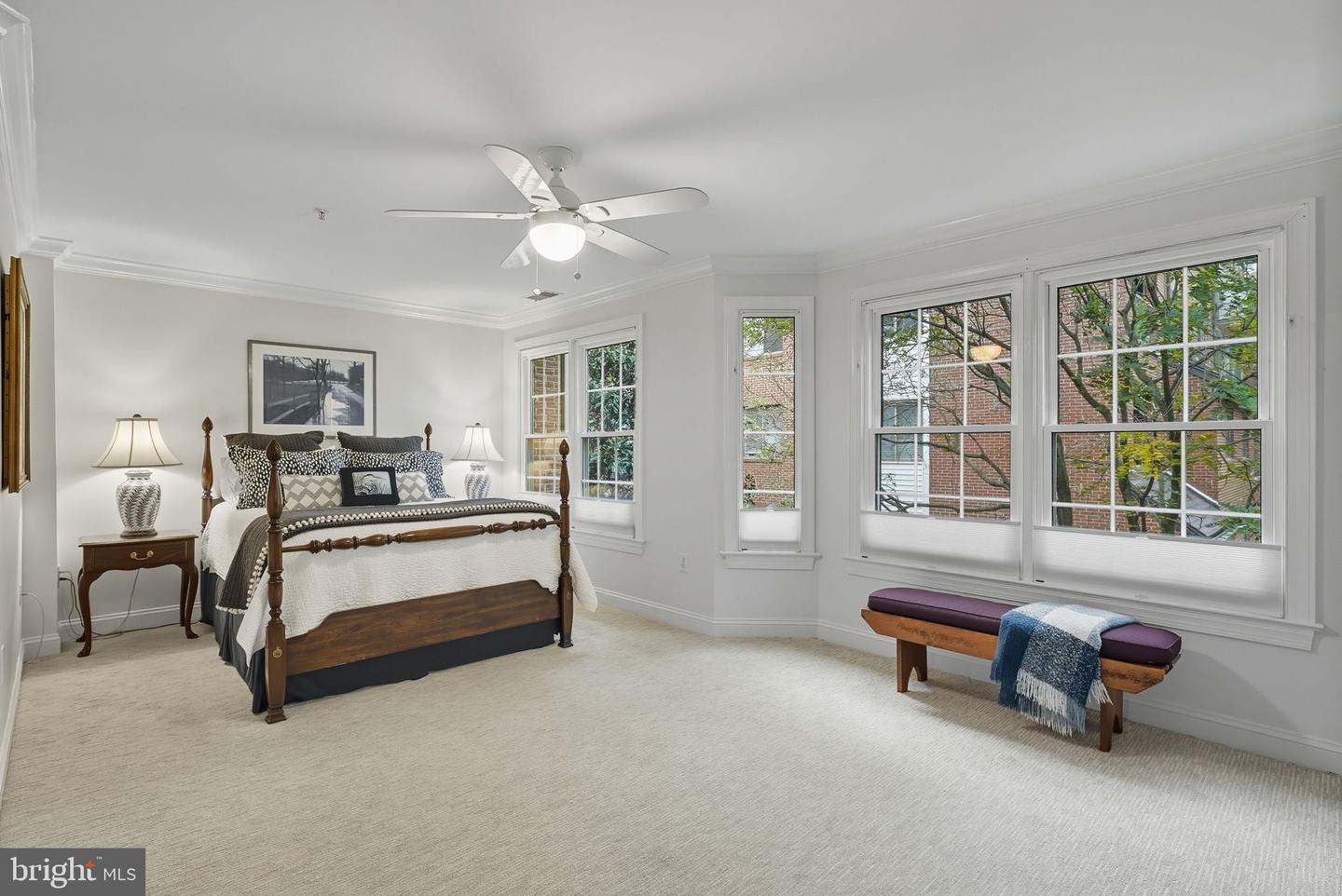 1044 N STAFFORD ST, ARLINGTON, Virginia 22201, 4 Bedrooms Bedrooms, ,3 BathroomsBathrooms,Residential,For sale,1044 N STAFFORD ST,VAAR2064090 MLS # VAAR2064090