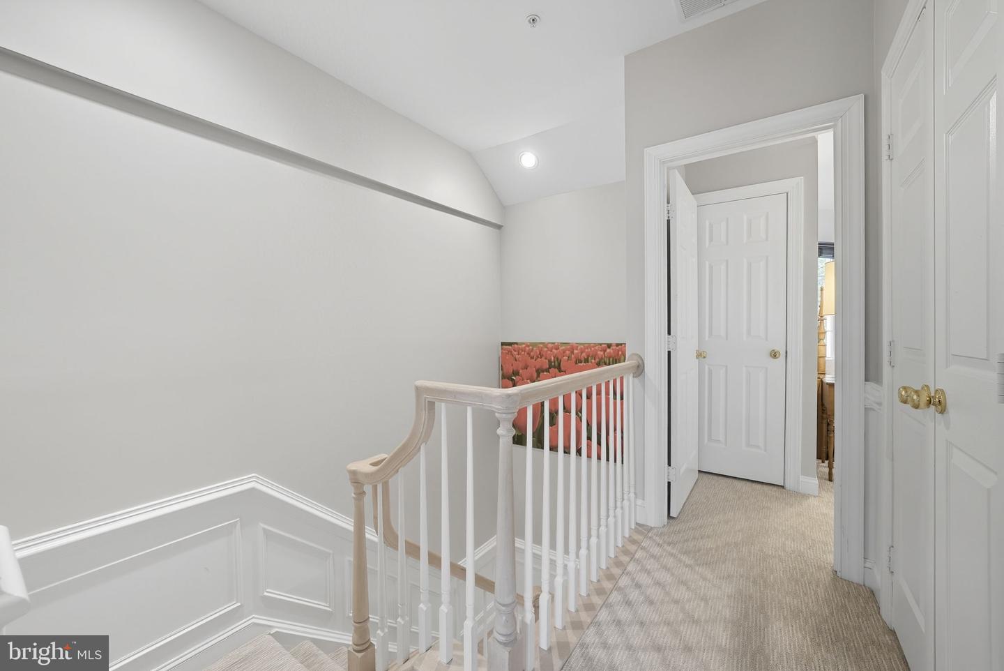 1044 N STAFFORD ST, ARLINGTON, Virginia 22201, 4 Bedrooms Bedrooms, ,3 BathroomsBathrooms,Residential,For sale,1044 N STAFFORD ST,VAAR2064090 MLS # VAAR2064090