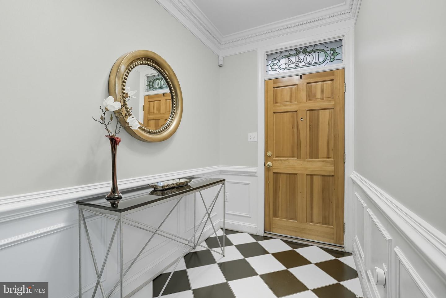 1044 N STAFFORD ST, ARLINGTON, Virginia 22201, 4 Bedrooms Bedrooms, ,3 BathroomsBathrooms,Residential,For sale,1044 N STAFFORD ST,VAAR2064090 MLS # VAAR2064090