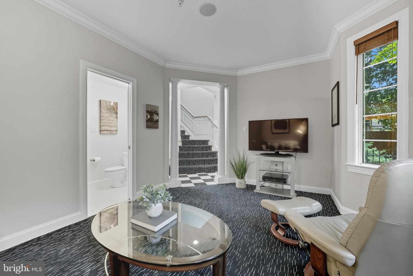 1044 N STAFFORD ST, ARLINGTON, Virginia 22201, 4 Bedrooms Bedrooms, ,3 BathroomsBathrooms,Residential,For sale,1044 N STAFFORD ST,VAAR2064090 MLS # VAAR2064090