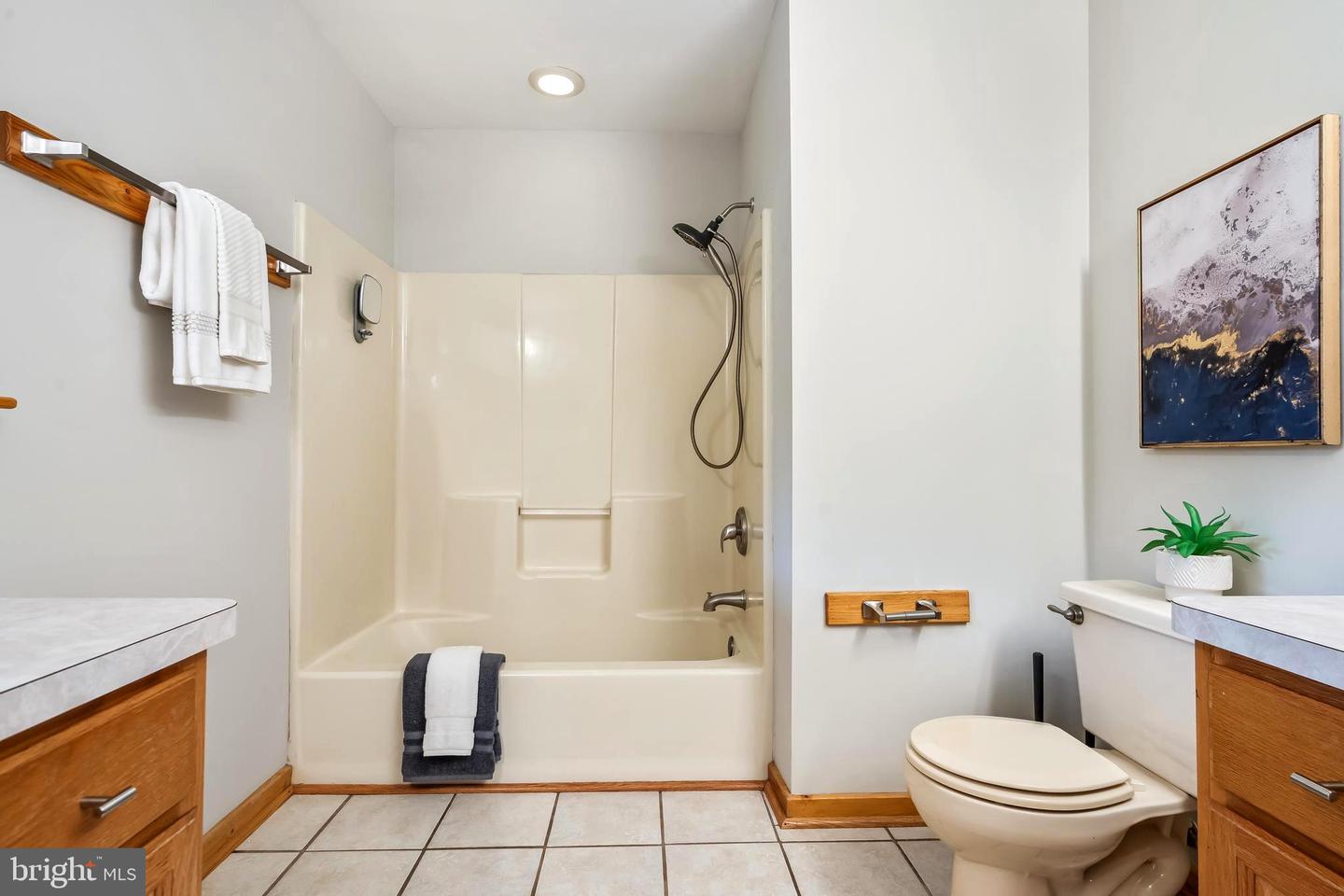 2906 RODGERS TER, HAYMARKET, Virginia 20169, 3 Bedrooms Bedrooms, ,3 BathroomsBathrooms,Residential,For sale,2906 RODGERS TER,VAPW2104622 MLS # VAPW2104622
