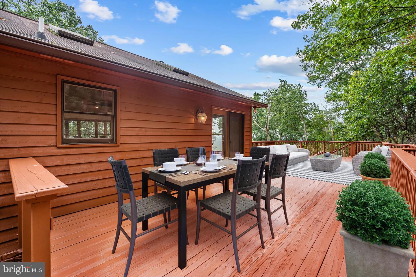 2906 RODGERS TER, HAYMARKET, Virginia 20169, 3 Bedrooms Bedrooms, ,3 BathroomsBathrooms,Residential,For sale,2906 RODGERS TER,VAPW2104622 MLS # VAPW2104622