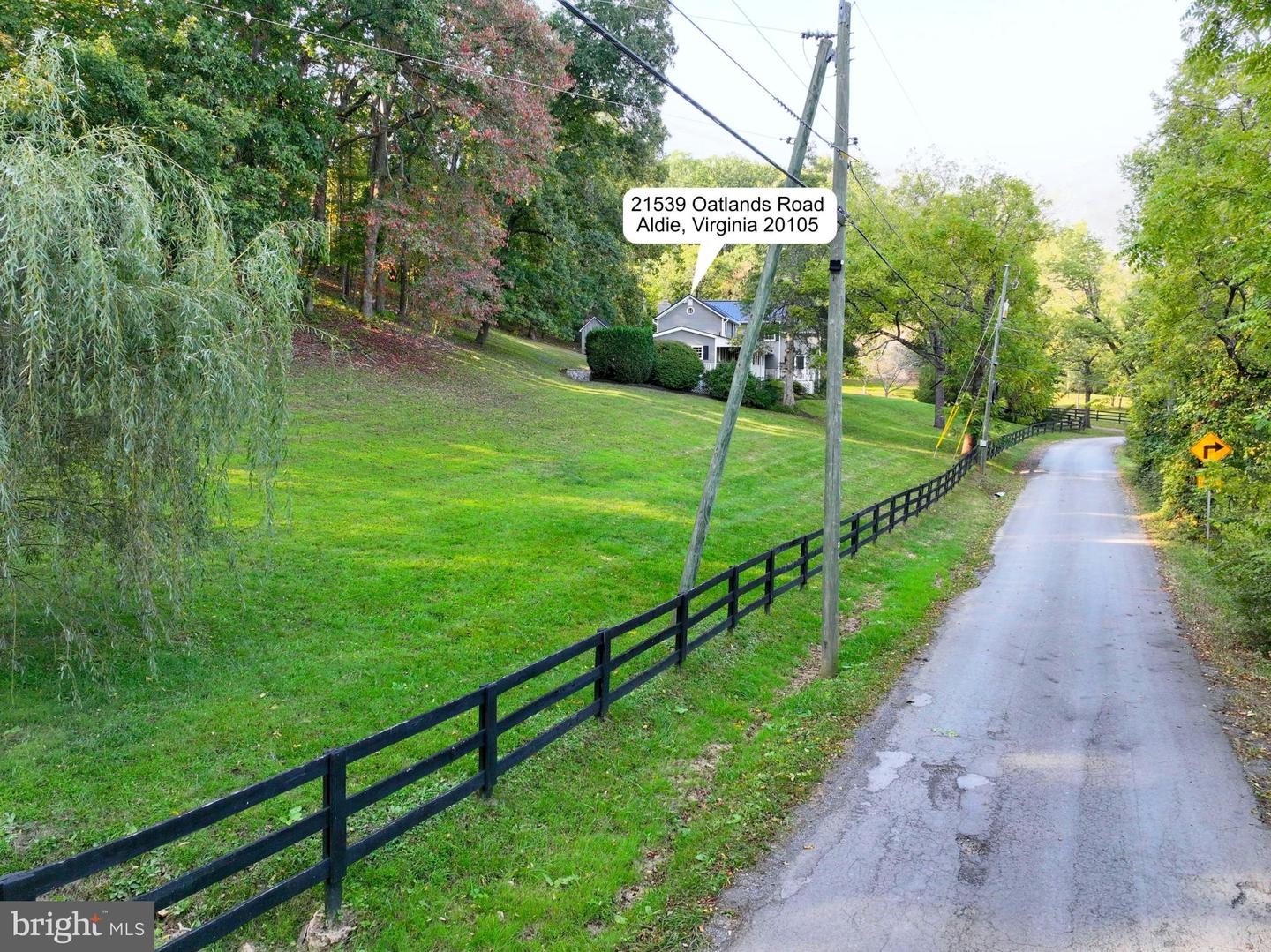 21539 OATLANDS RD, ALDIE, Virginia 20105, 4 Bedrooms Bedrooms, 7 Rooms Rooms,3 BathroomsBathrooms,Residential,For sale,21539 OATLANDS RD,VALO2107480 MLS # VALO2107480