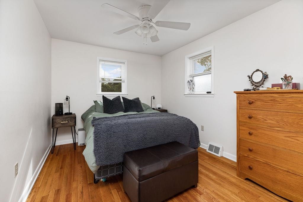 331 THOMPSON ST, STAUNTON, Virginia 24401, 2 Bedrooms Bedrooms, ,1 BathroomBathrooms,Residential,331 THOMPSON ST,669507 MLS # 669507