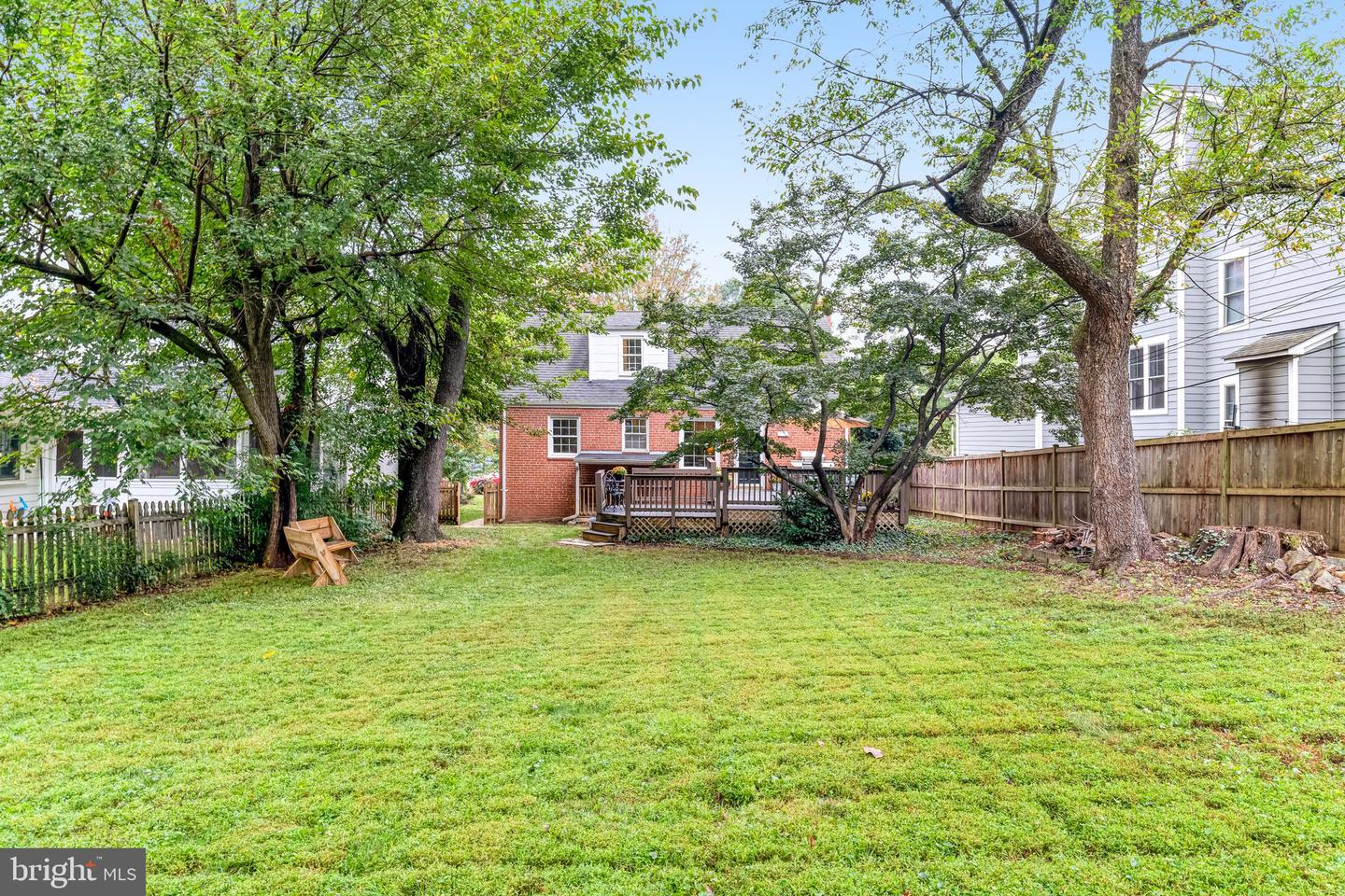 107 W CAMERON RD, FALLS CHURCH, Virginia 22046, 4 Bedrooms Bedrooms, 9 Rooms Rooms,2 BathroomsBathrooms,Residential,For sale,107 W CAMERON RD,VAFA2003300 MLS # VAFA2003300