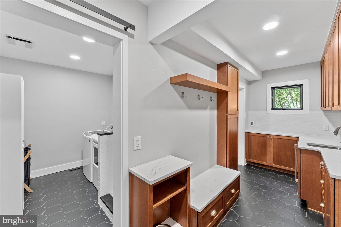 5876 FREE STATE RD, MARSHALL, Virginia 20115, 5 Bedrooms Bedrooms, ,3 BathroomsBathrooms,Residential,For sale,5876 FREE STATE RD,VAFQ2018418 MLS # VAFQ2018418