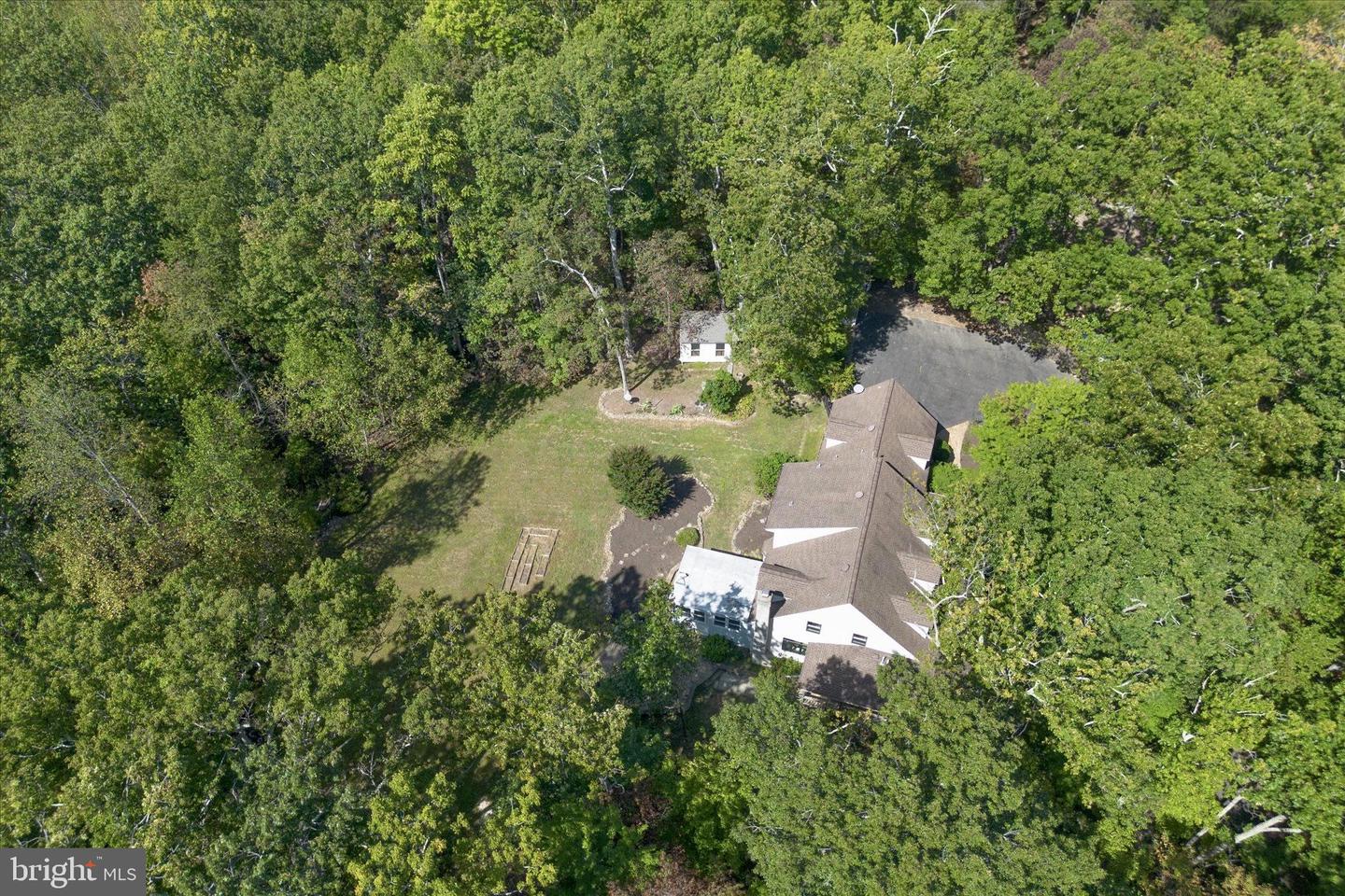 5876 FREE STATE RD, MARSHALL, Virginia 20115, 5 Bedrooms Bedrooms, ,3 BathroomsBathrooms,Residential,For sale,5876 FREE STATE RD,VAFQ2018418 MLS # VAFQ2018418