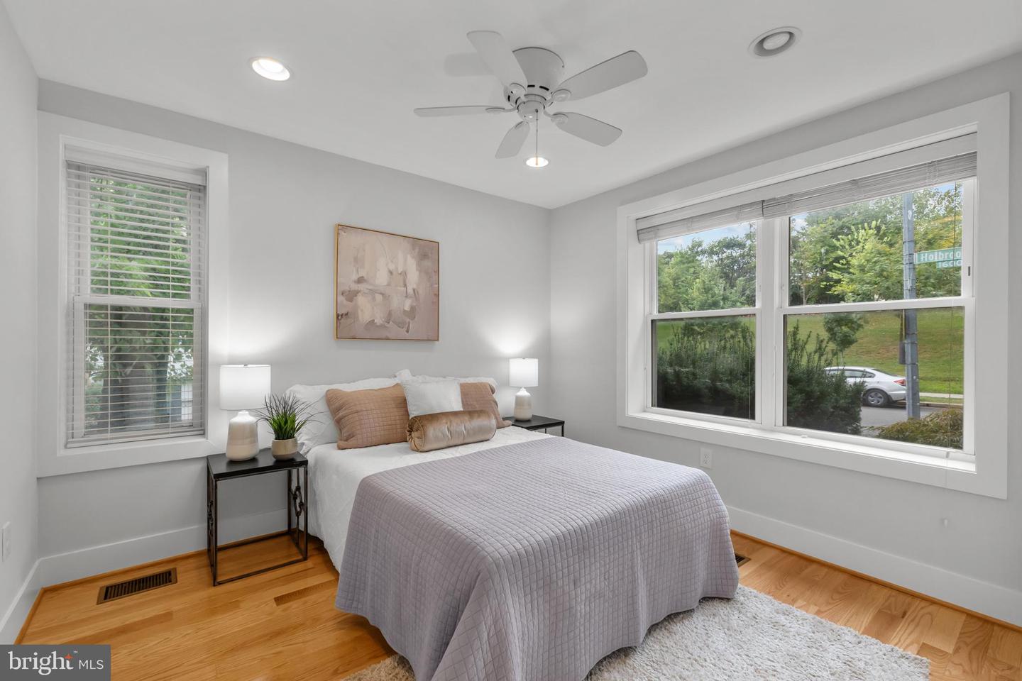 1627 HOLBROOK ST NE #2, WASHINGTON, District Of Columbia 20002, 2 Bedrooms Bedrooms, ,2 BathroomsBathrooms,Residential,For sale,1627 HOLBROOK ST NE #2,DCDC2223996 MLS # DCDC2223996