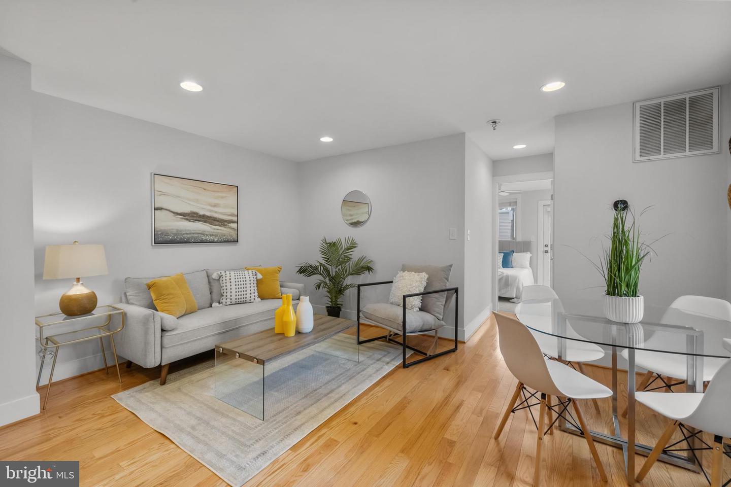 1627 HOLBROOK ST NE #2, WASHINGTON, District Of Columbia 20002, 2 Bedrooms Bedrooms, ,2 BathroomsBathrooms,Residential,For sale,1627 HOLBROOK ST NE #2,DCDC2223996 MLS # DCDC2223996