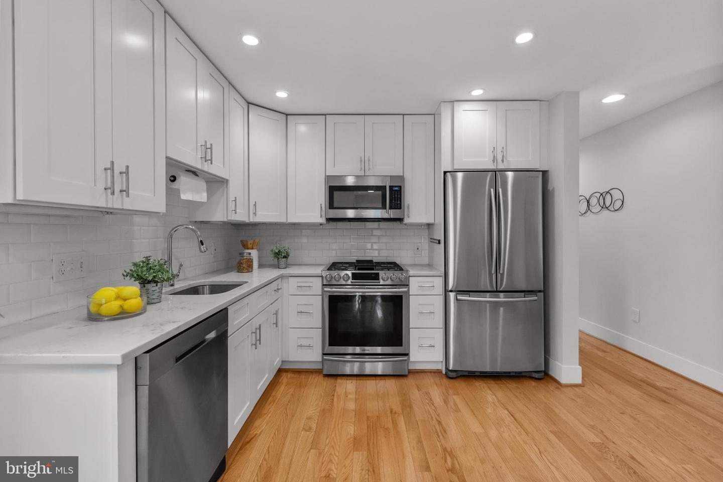 1627 HOLBROOK ST NE #2, WASHINGTON, District Of Columbia 20002, 2 Bedrooms Bedrooms, ,2 BathroomsBathrooms,Residential,For sale,1627 HOLBROOK ST NE #2,DCDC2223996 MLS # DCDC2223996