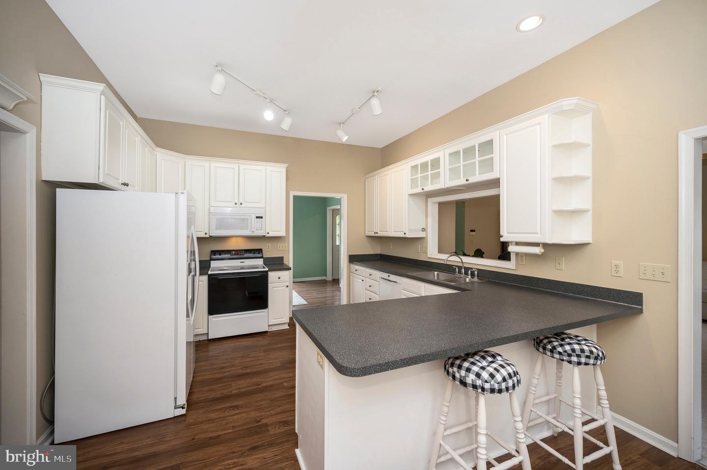 3800 LAKEVIEW PKWY, LOCUST GROVE, Virginia 22508, 3 Bedrooms Bedrooms, ,2 BathroomsBathrooms,Residential,For sale,3800 LAKEVIEW PKWY,VAOR2012382 MLS # VAOR2012382