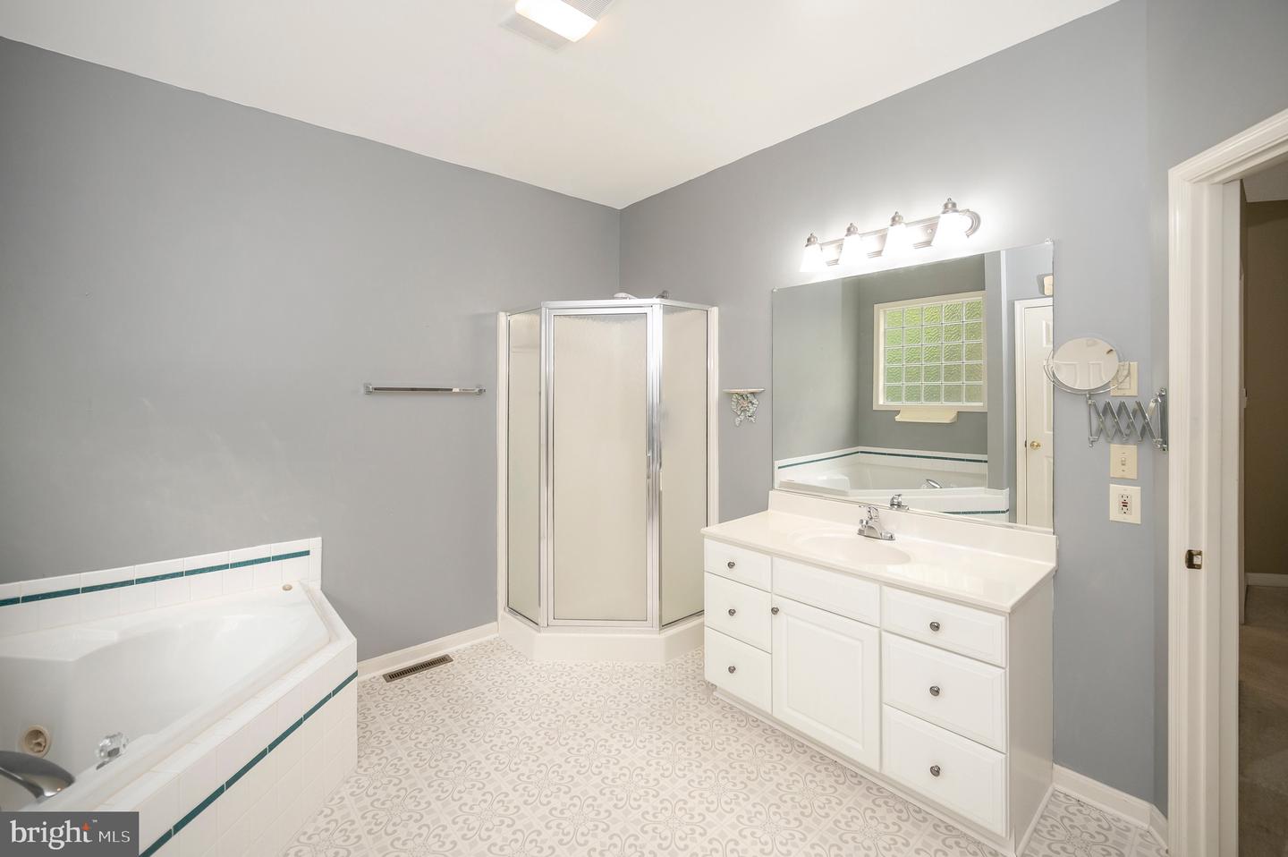 3800 LAKEVIEW PKWY, LOCUST GROVE, Virginia 22508, 3 Bedrooms Bedrooms, ,2 BathroomsBathrooms,Residential,For sale,3800 LAKEVIEW PKWY,VAOR2012382 MLS # VAOR2012382