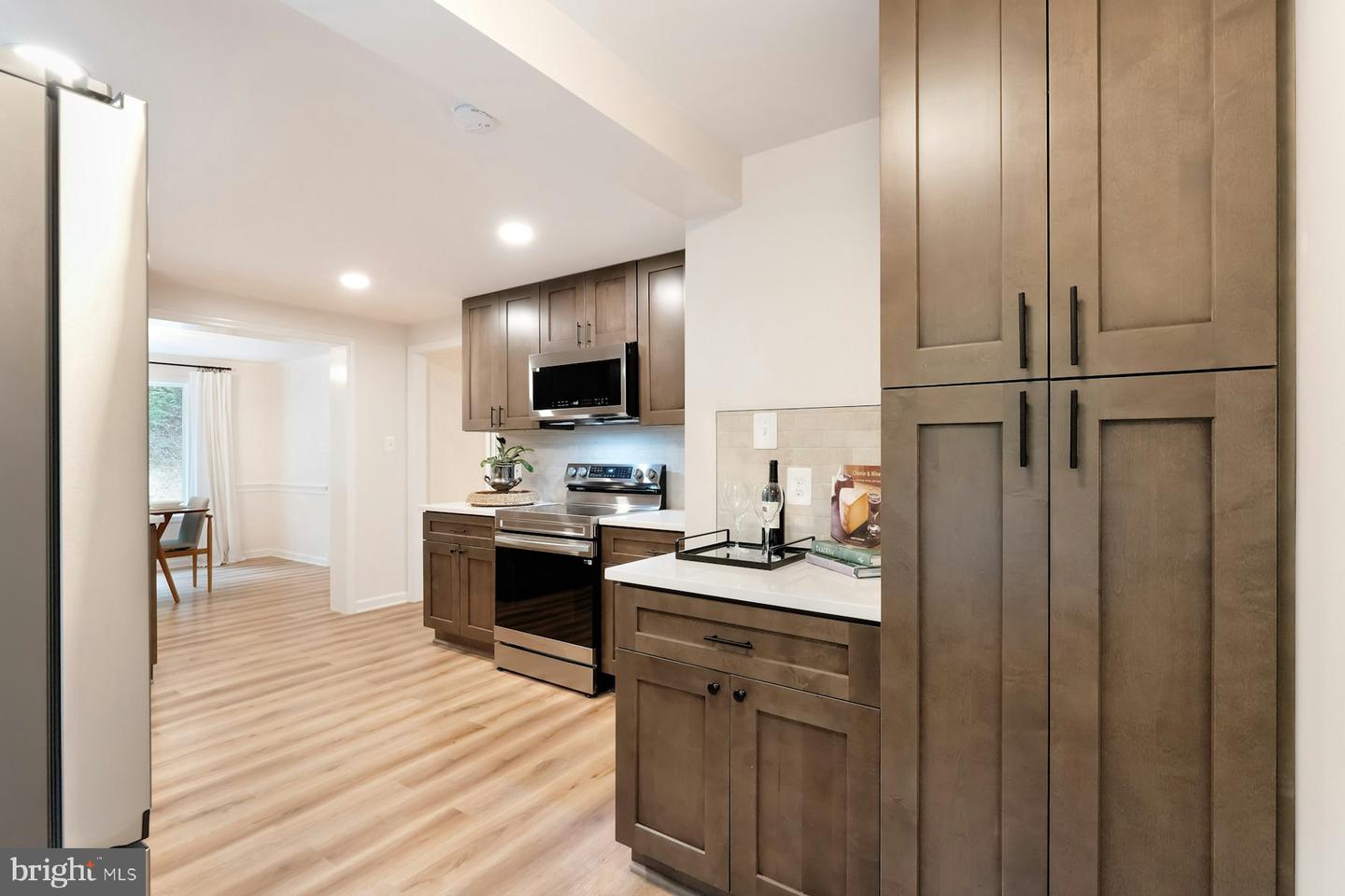 37740 LONG LN, LOVETTSVILLE, Virginia 20180, 4 Bedrooms Bedrooms, ,3 BathroomsBathrooms,Residential,For sale,37740 LONG LN,VALO2107512 MLS # VALO2107512