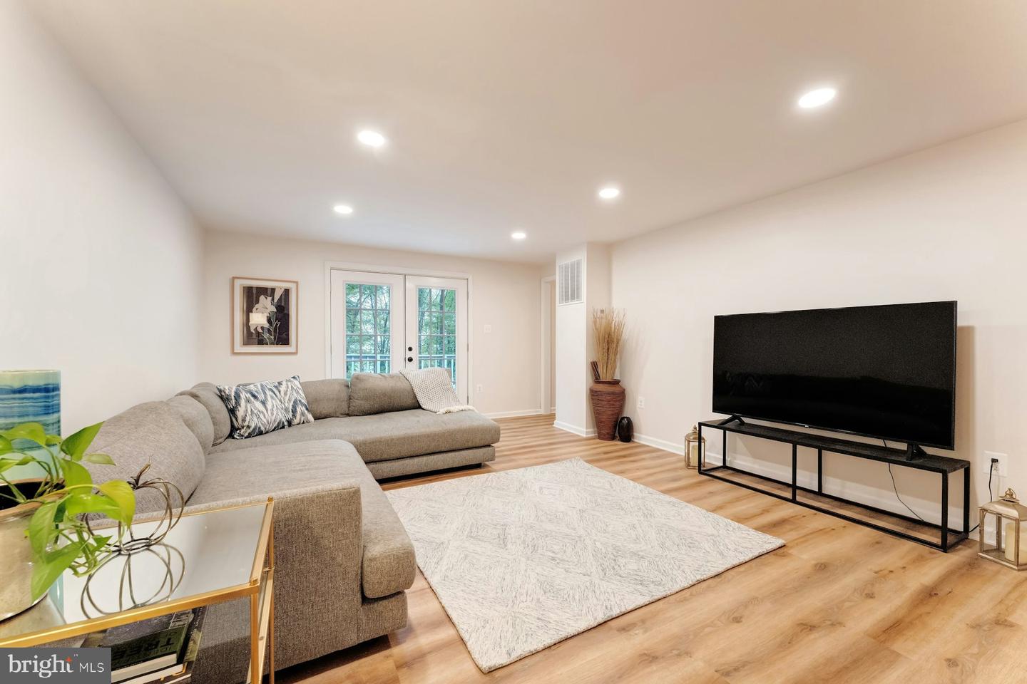 37740 LONG LN, LOVETTSVILLE, Virginia 20180, 4 Bedrooms Bedrooms, ,3 BathroomsBathrooms,Residential,For sale,37740 LONG LN,VALO2107512 MLS # VALO2107512