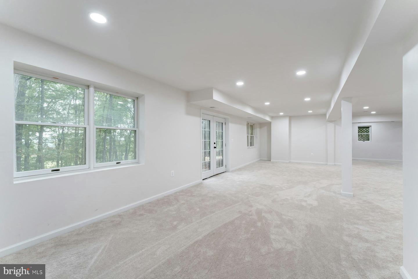 37740 LONG LN, LOVETTSVILLE, Virginia 20180, 4 Bedrooms Bedrooms, ,3 BathroomsBathrooms,Residential,For sale,37740 LONG LN,VALO2107512 MLS # VALO2107512